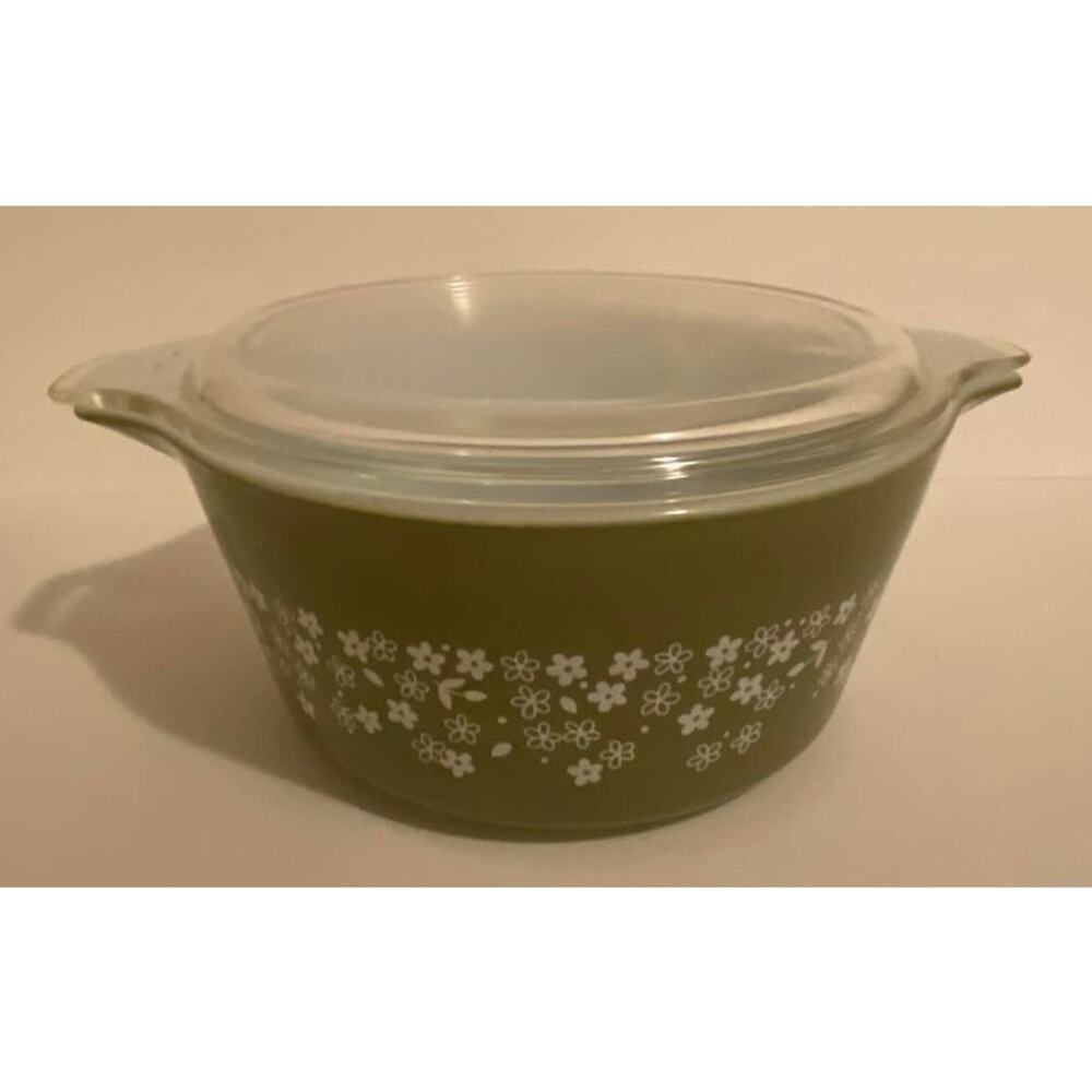 Vintage 474B Pyrex Casserole Dish Utensil Marks and Small Chip on lid handle